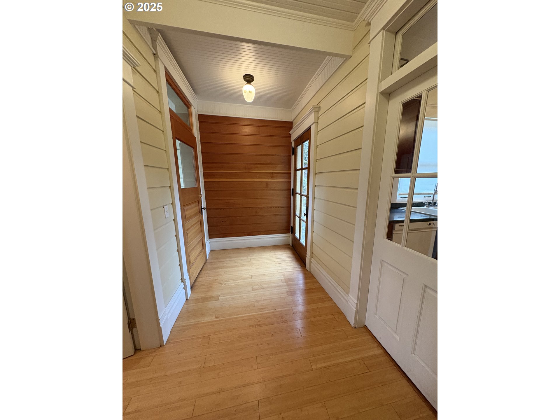 430 West Water Street Stayton, OR 97383 - Photo 9 of 42