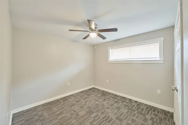 $1,350 | 309 South Magnolia Street, Tomball, TX 77375