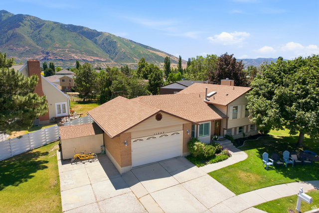 11209 Christopher Circle Sandy, UT 84092 - Photo 47 of 53