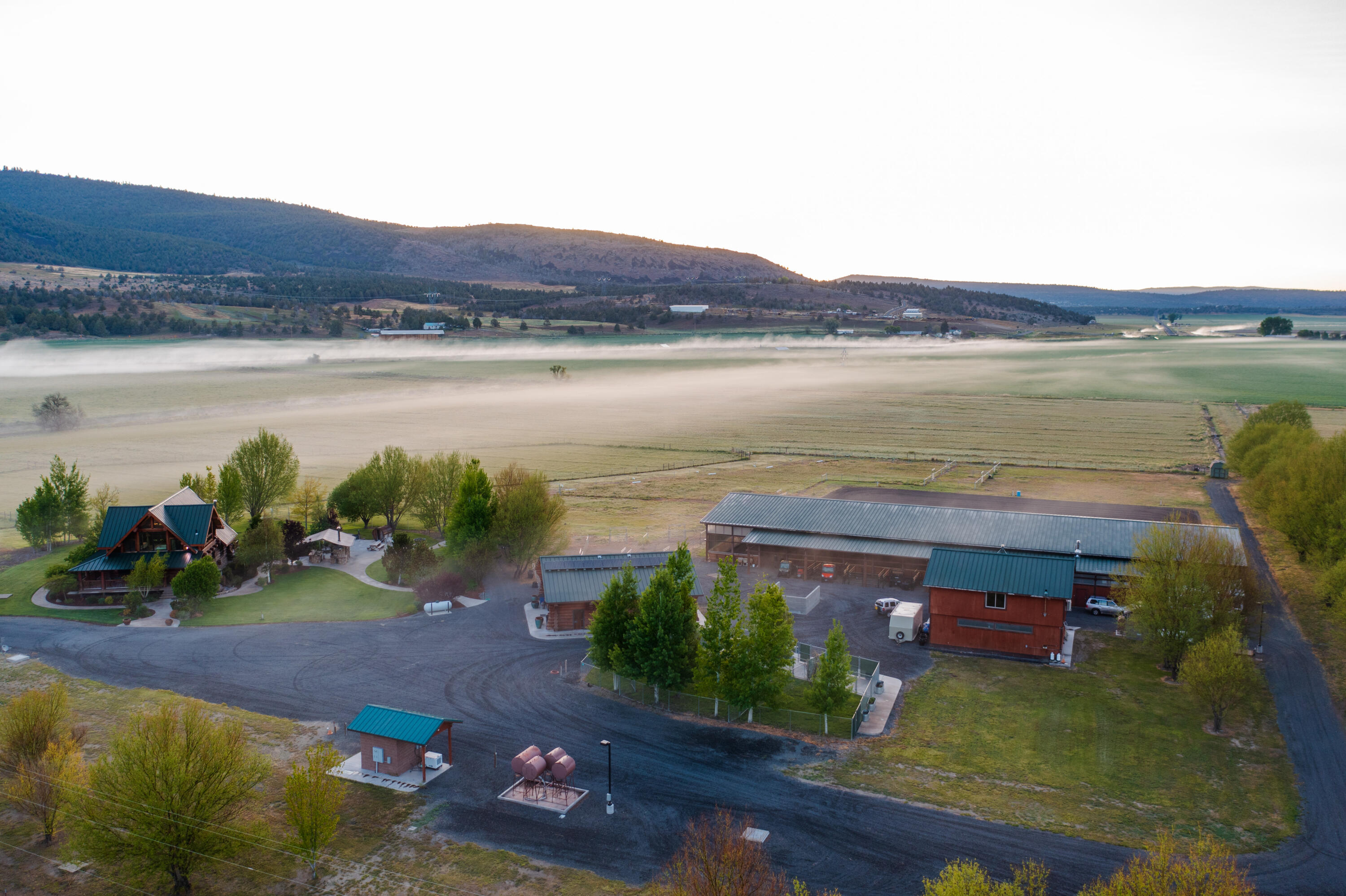 18010 Hill Road Klamath Falls, OR 97603 - Photo 4 of 57 01_DJI_0405-HDR