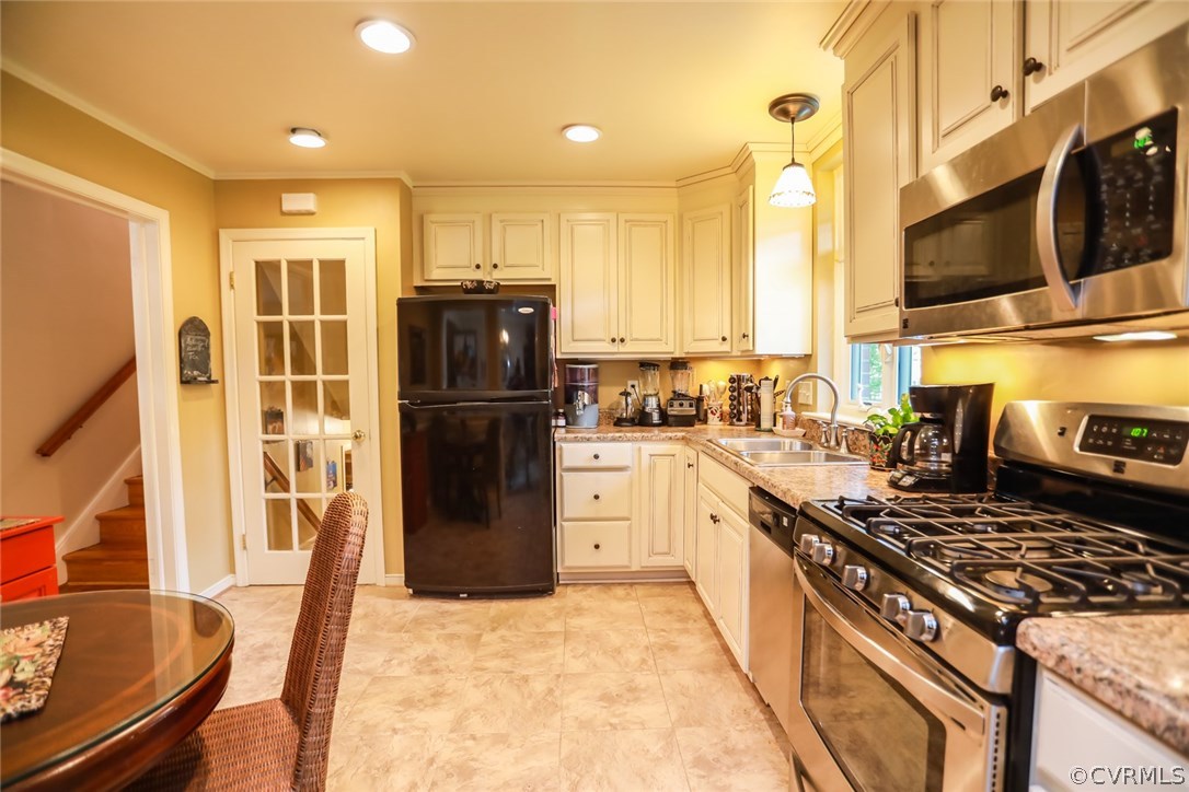 2002 Dresden Road Henrico, VA 23229 - Photo 8 of 35 Gallery Image 8