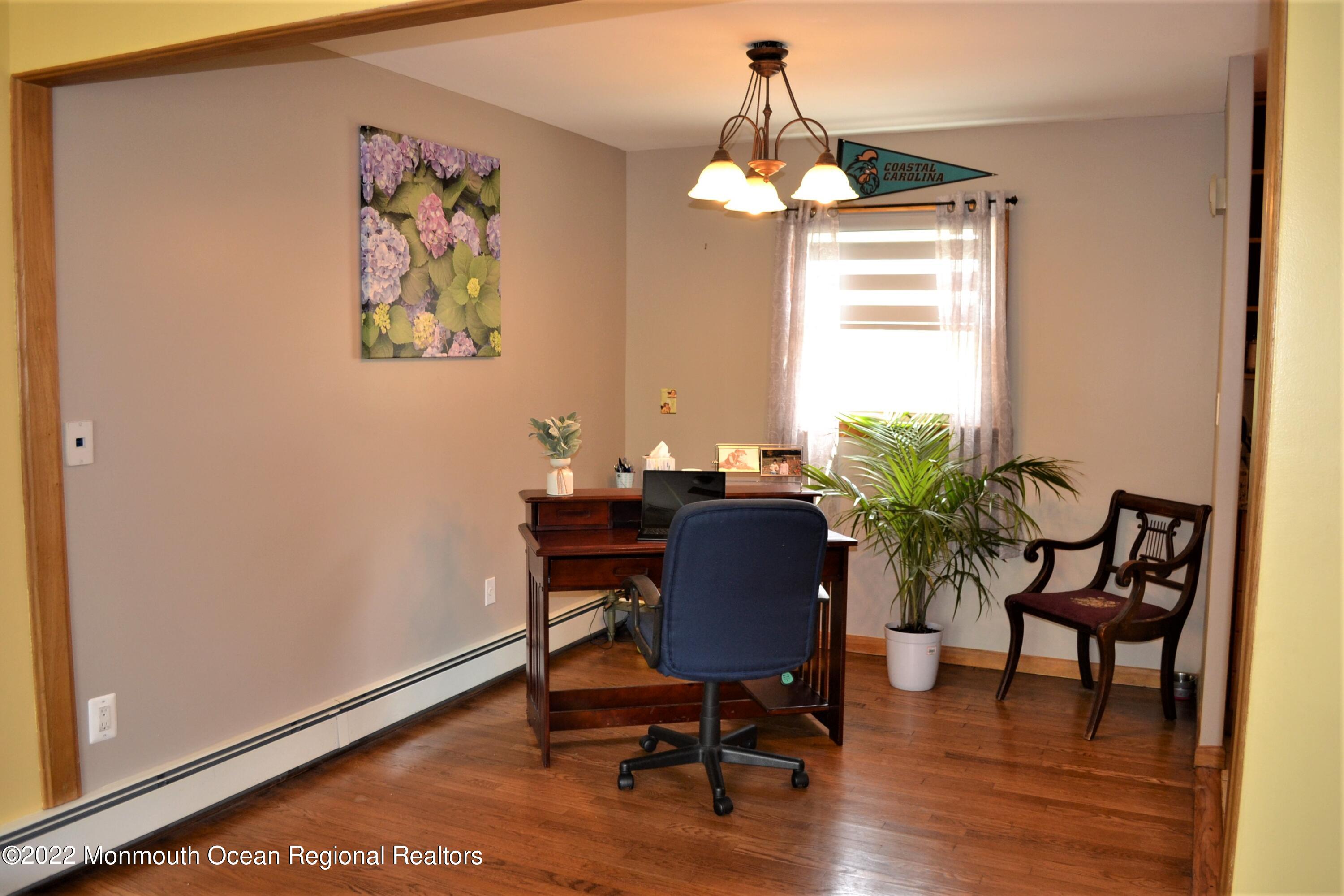 319 Boulevard Kenilworth, NJ 07033 - Photo 6 of 40 Dining room used as office