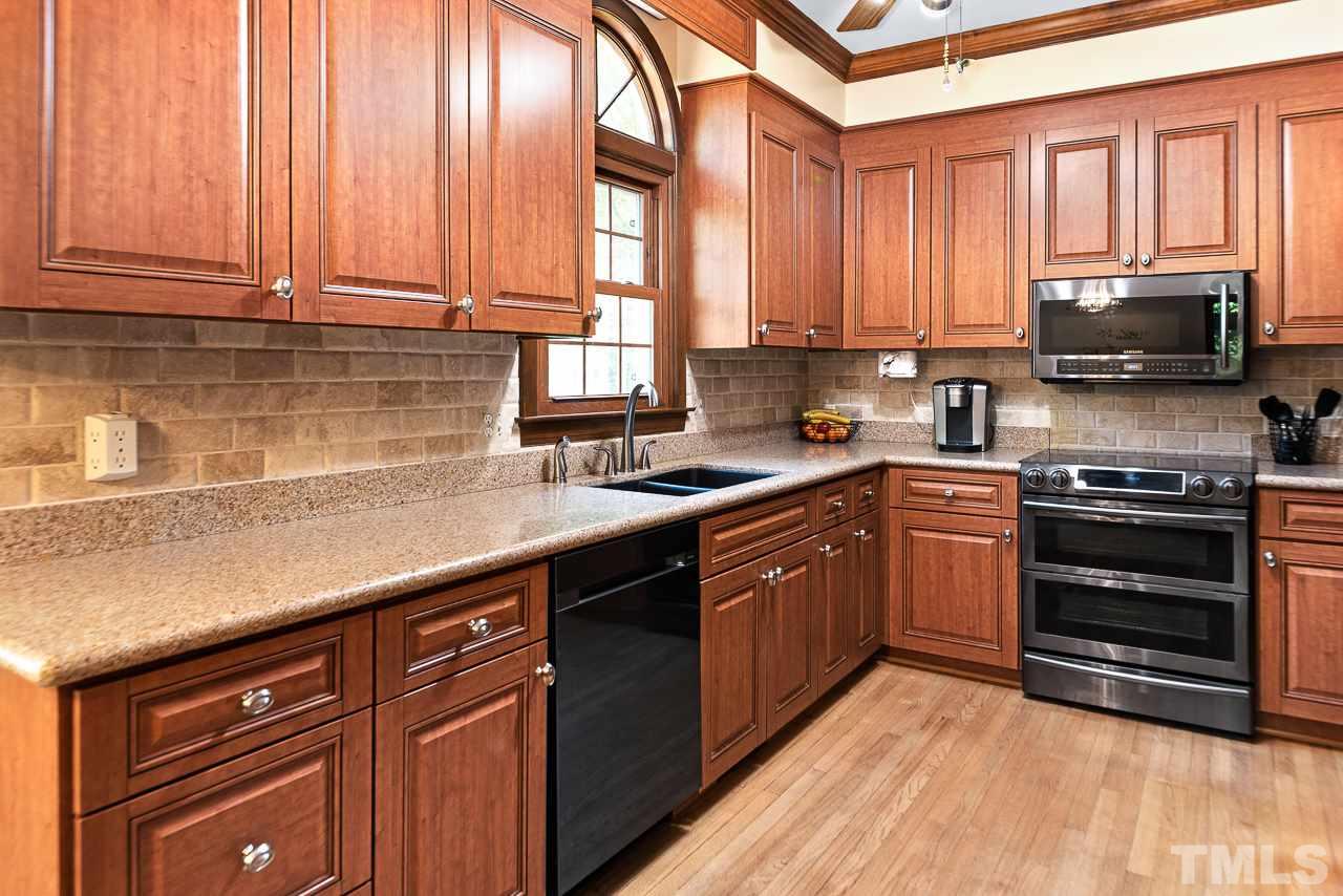 3005 Daventry Lane Raleigh, NC 27613 - Photo 6 of 30