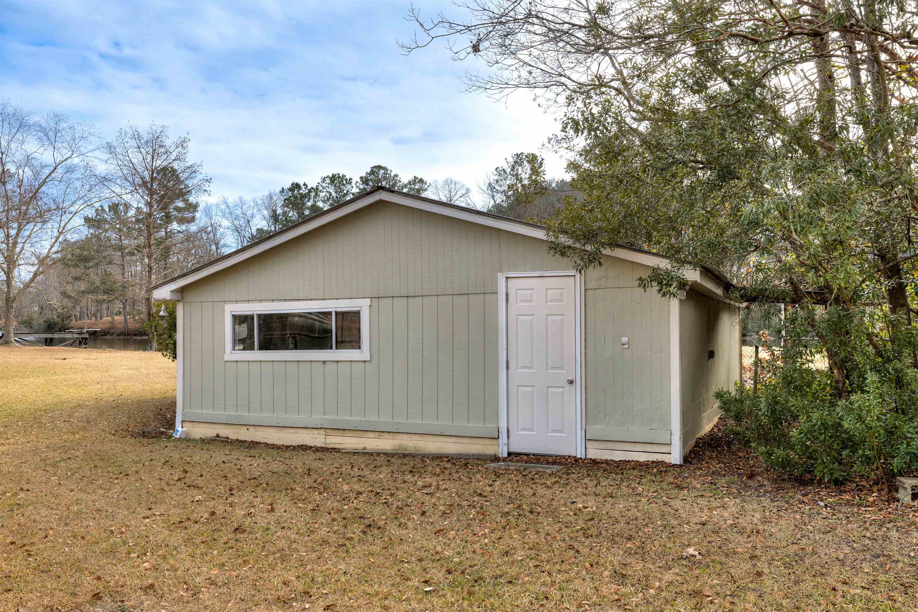 2475 Clubhouse Road Summerton, SC 29148 - Photo 28 of 39