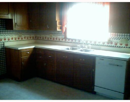 205 Amelia Street McKees Rocks, PA 15136 - Photo 2 of 4 Kitchen.
