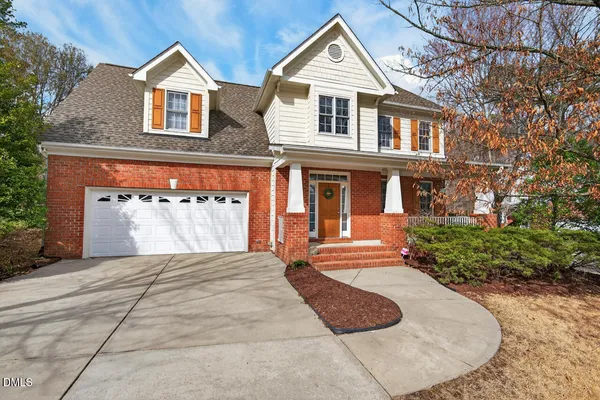 $575,000 | 2 Camberwell Court, Durham, NC 27707