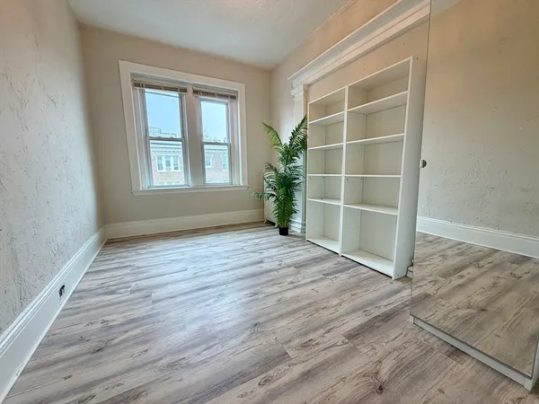 $5,000 | 14 Glenville Avenue, Unit 3, Boston, MA 02134