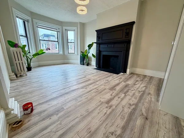 $5,000 | 14 Glenville Avenue, Unit 3, Boston, MA 02134