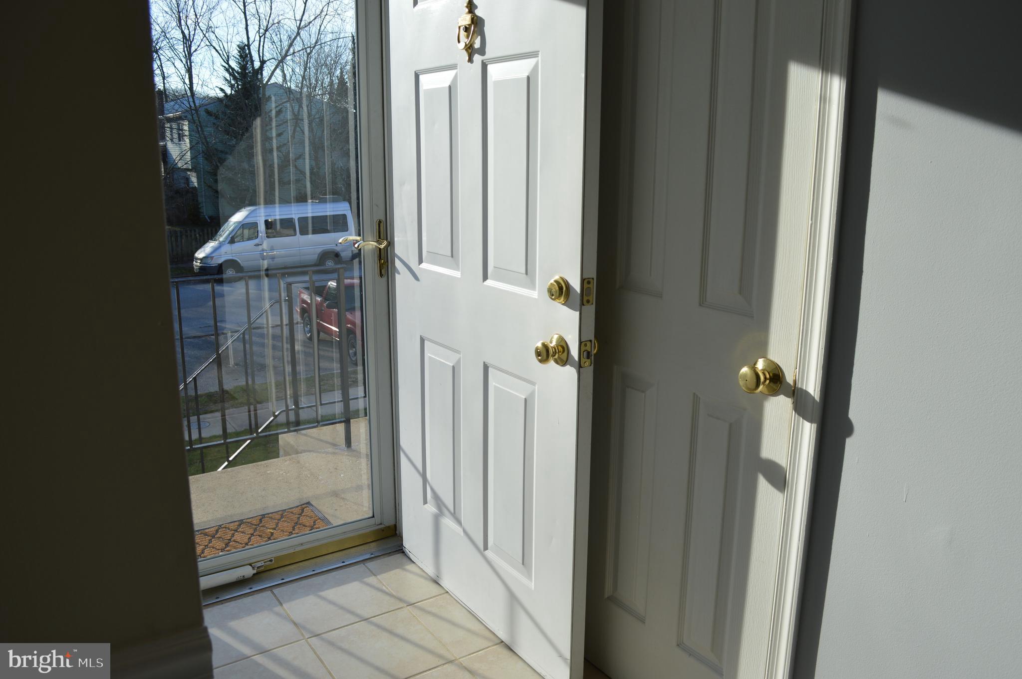 615 Nollmeyer Road Baltimore, MD 21220 - Photo 3 of 46
