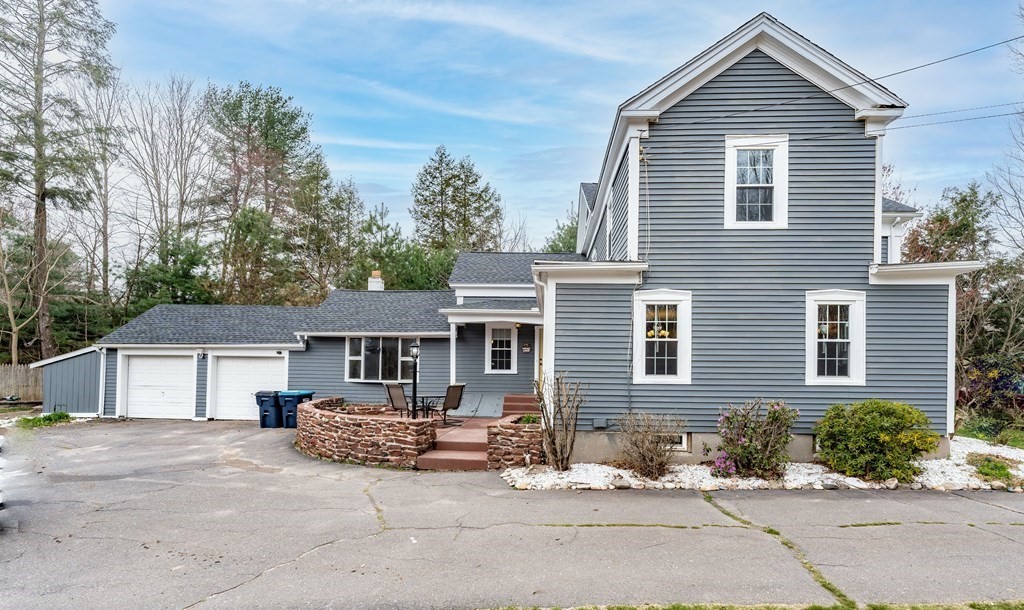 3 South Longyard Road Southwick, MA 01077 - Photo 1 of 32 Gallery Image 1