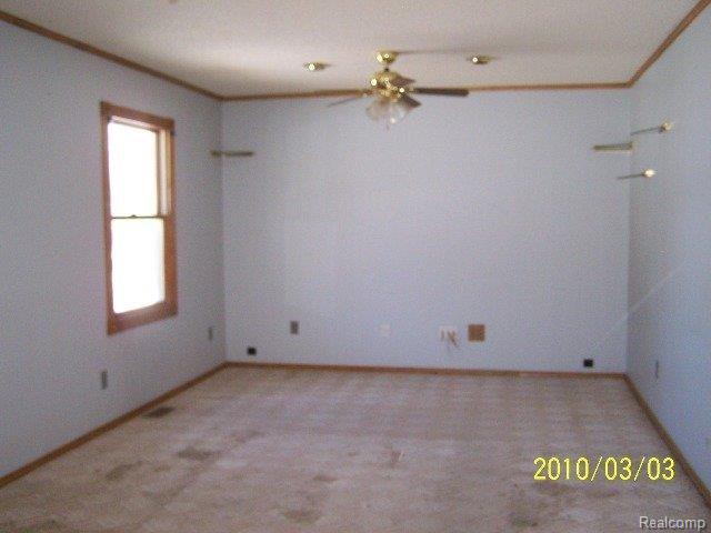8422 Pettysville Road Pinckney, MI 48169 - Photo 3 of 4 living room