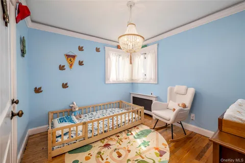 $649,000 | 532 Rockaway Street, West Islip, NY 11795