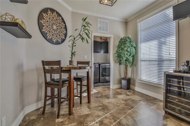 $669,950 | 3595 Santa Fe Avenue, Unit 302, Long Beach, CA 90810