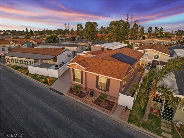 $669,950 | 3595 Santa Fe Avenue, Unit 302, Long Beach, CA 90810