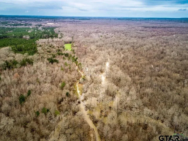 a view of an outdoor space and a yard