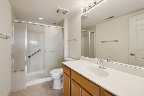 $365,000 | 5155 Madison Street, Unit 509, Skokie, IL 60077
