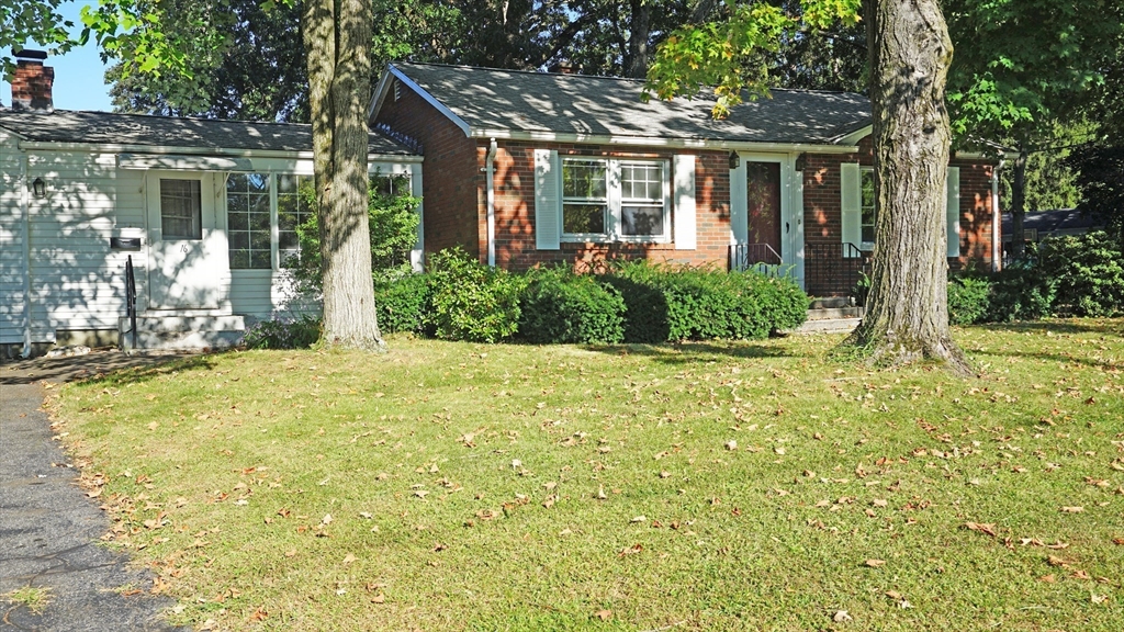 16 Brigham Road South Hadley, MA 01075 - Photo 1 of 26 Gallery Image 1