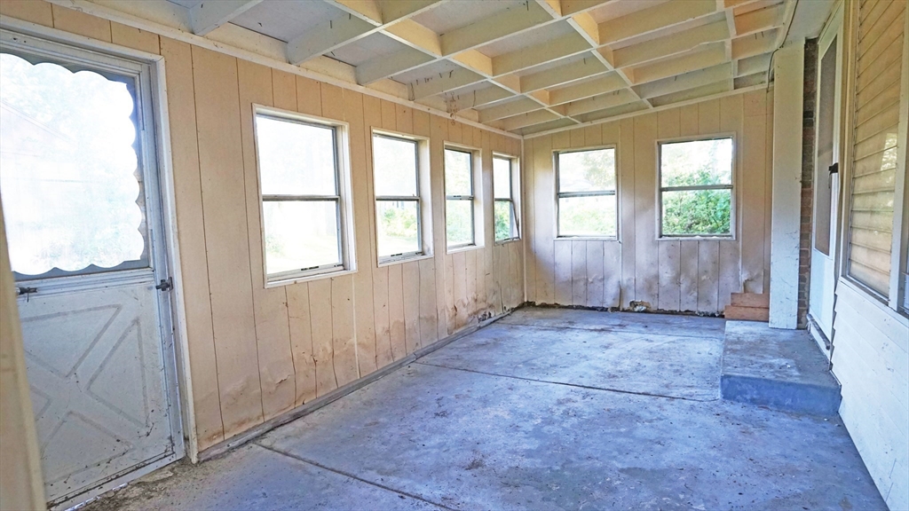 16 Brigham Road South Hadley, MA 01075 - Photo 19 of 26 Gallery Image 19