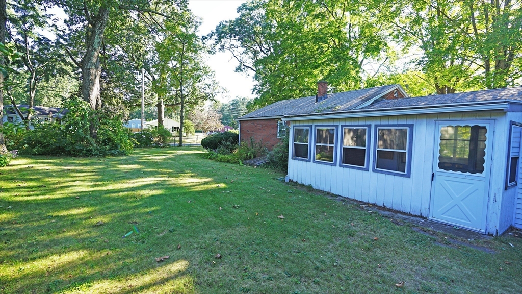 16 Brigham Road South Hadley, MA 01075 - Photo 20 of 26 Gallery Image 20