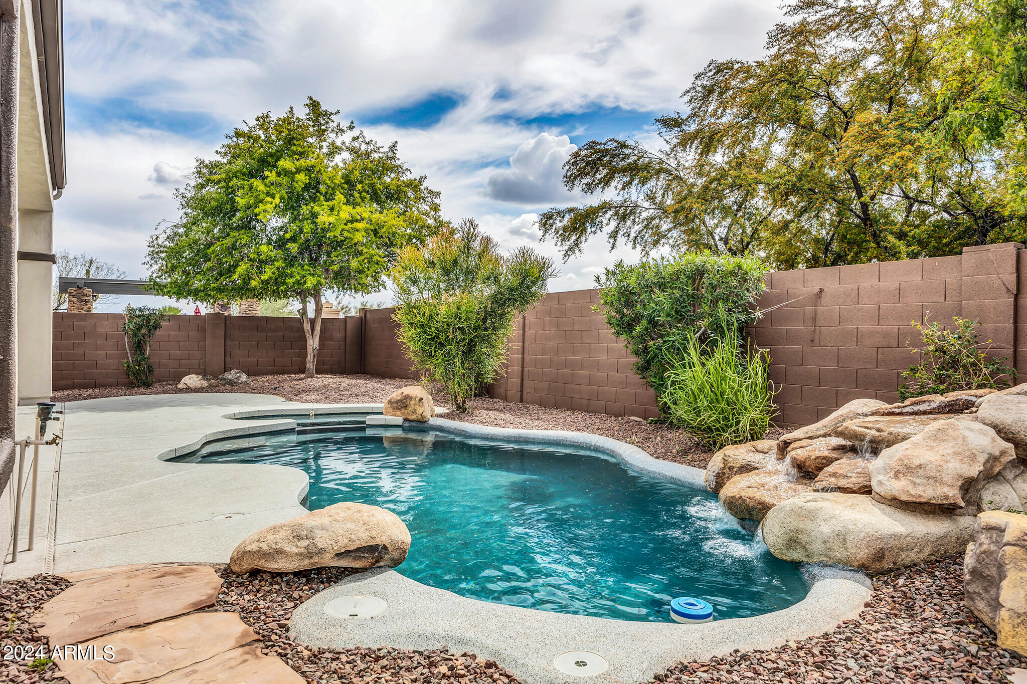 42053 North Moss Springs Road Anthem, AZ 85086 - Photo 61 of 72 42053 N Moss Springs Rd-60