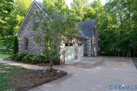 $986,000 | 7327 Crush Court, New Kent, VA 23124