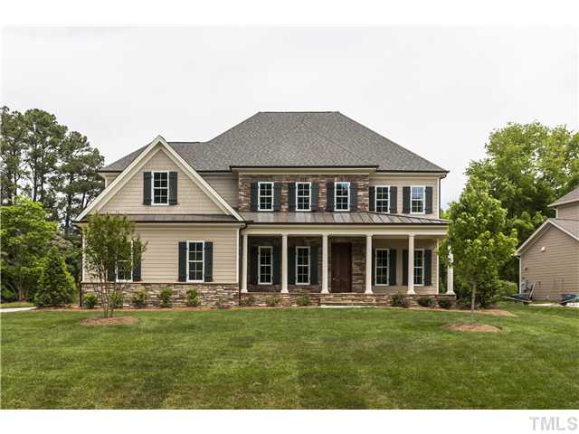 913 Keith Road Wake Forest, NC 27587 - Photo 2 of 25 Just Listed...913 Keith. This Beautiful New Home Is Move-in Ready And Looking Forward To Entertaining Your Friends And Family. A Gorgeous Custom Home By Ange Signature Homes You Will Love The Attention To Detail.