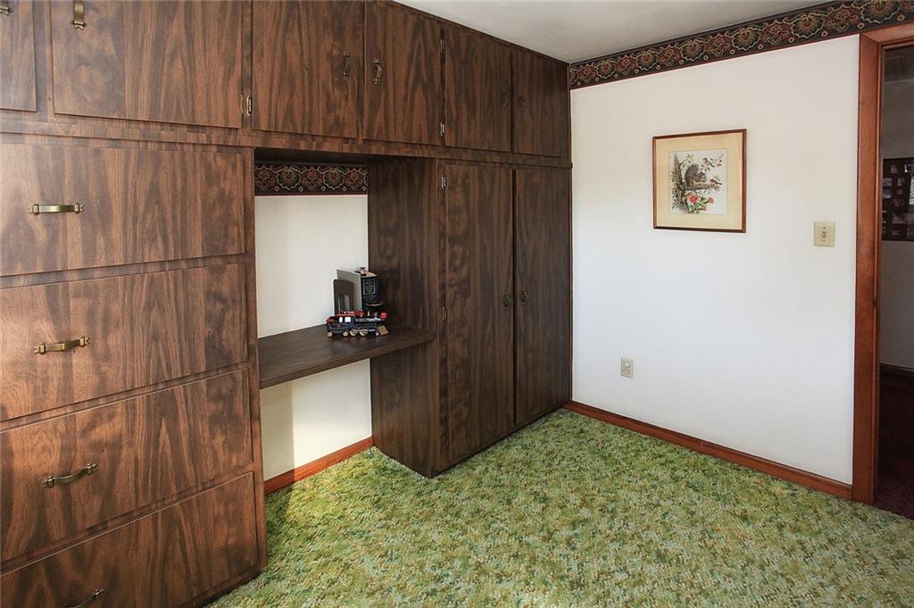 124 W Road Pittsburgh, PA 15209 - Photo 13 of 20 Gallery Image 13