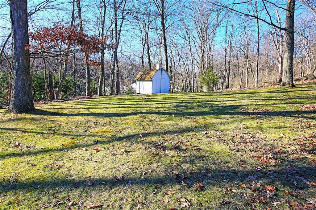 124 W Road Pittsburgh, PA 15209 - Photo 17 of 20 Gallery Image 17