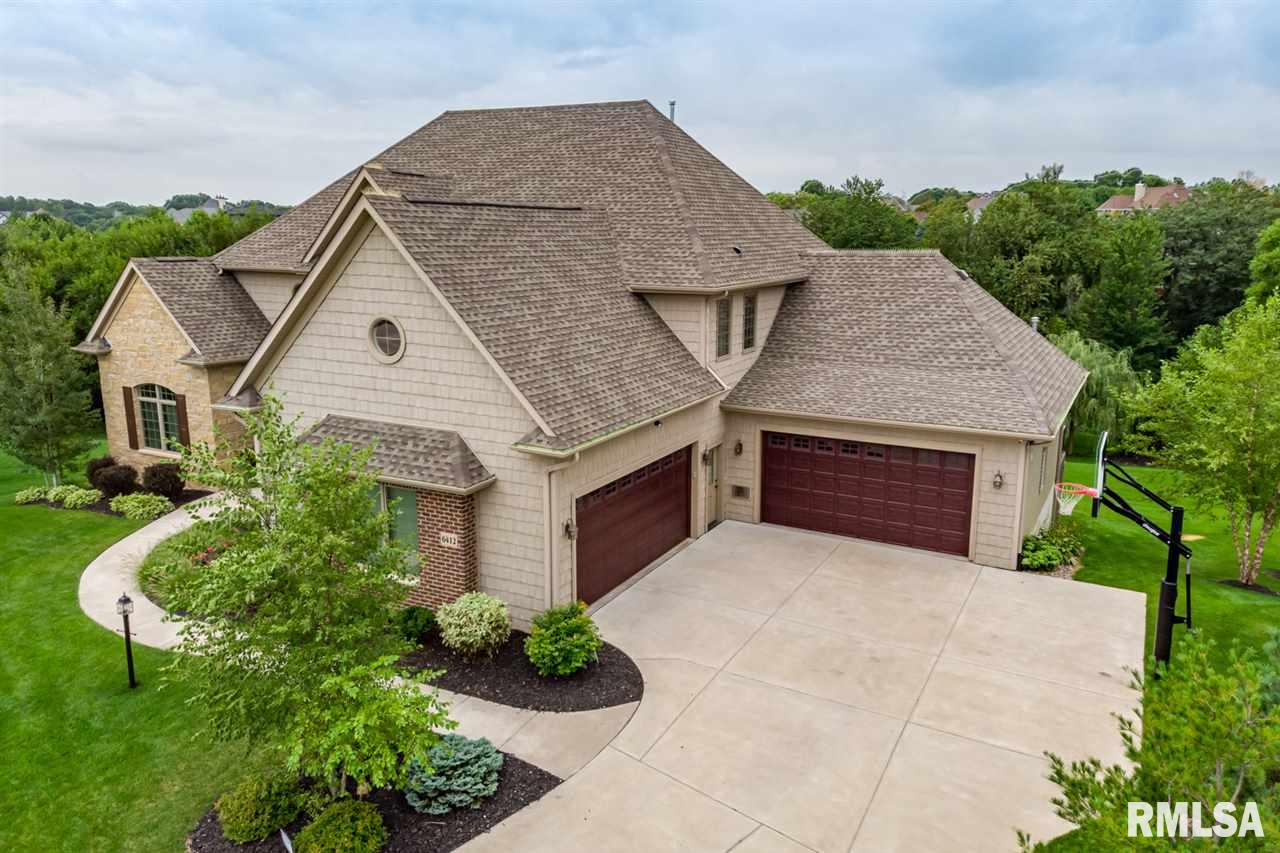 6412 Cardinal Road Bettendorf, IA 52722 - Photo 2 of 36 Gallery Image 2