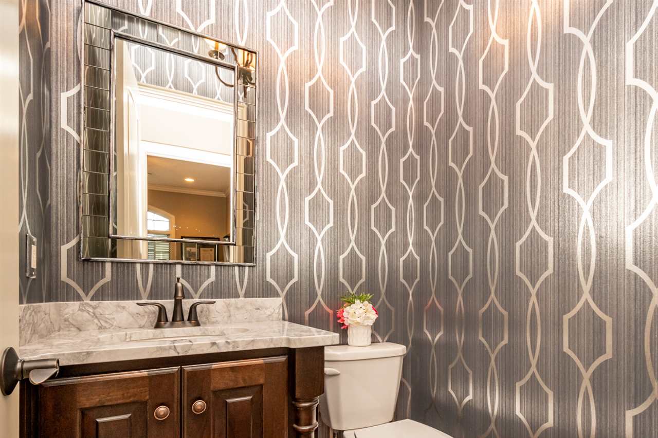 6412 Cardinal Road Bettendorf, IA 52722 - Photo 22 of 36 Gallery Image 22