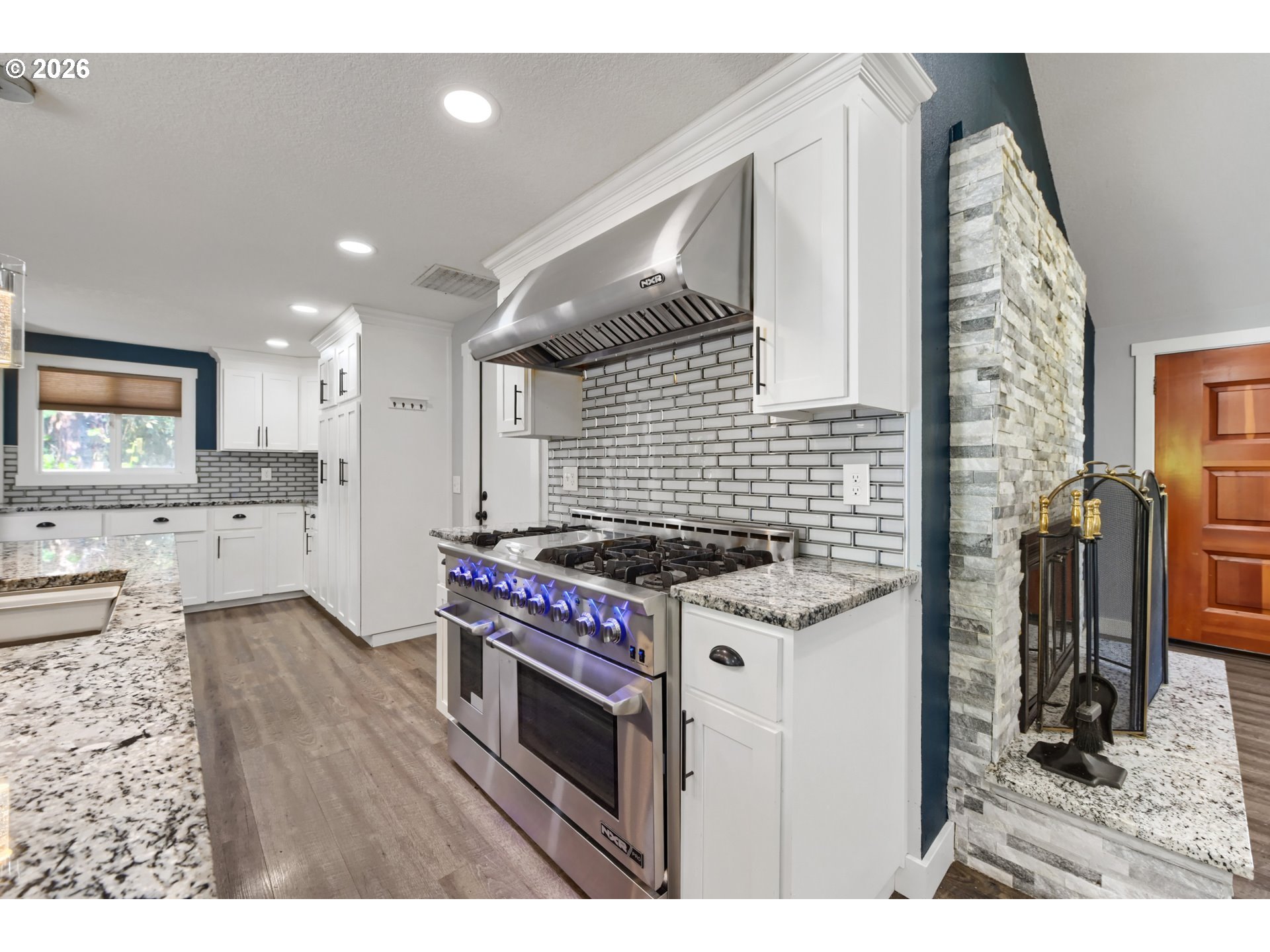 21130 Southwest Murphy Street Beaverton, OR 97078 - Photo 16 of 36