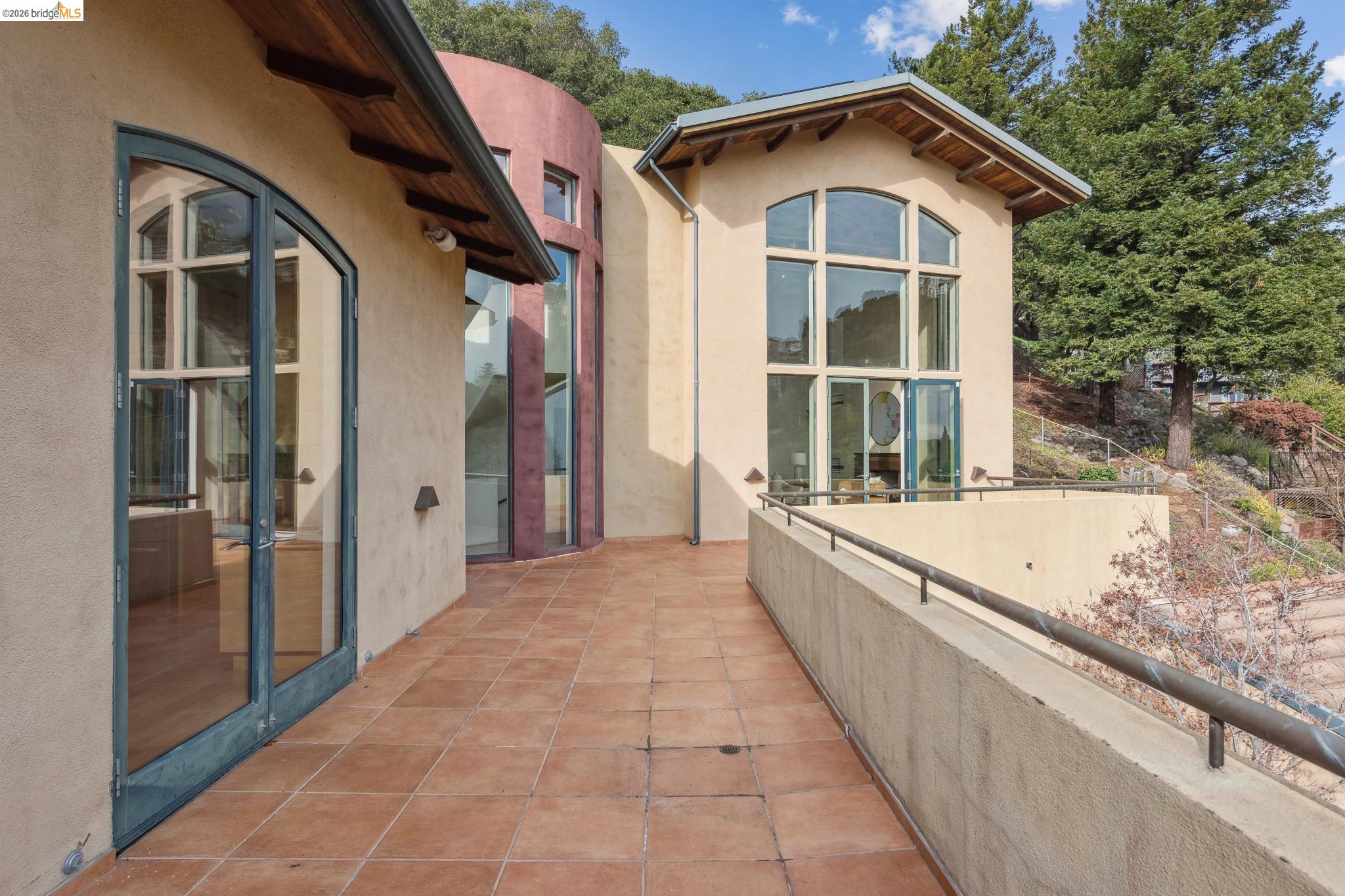 150 Vicente Road Berkeley, CA 94705 - Photo 12 of 54 a view of house and outdoor space