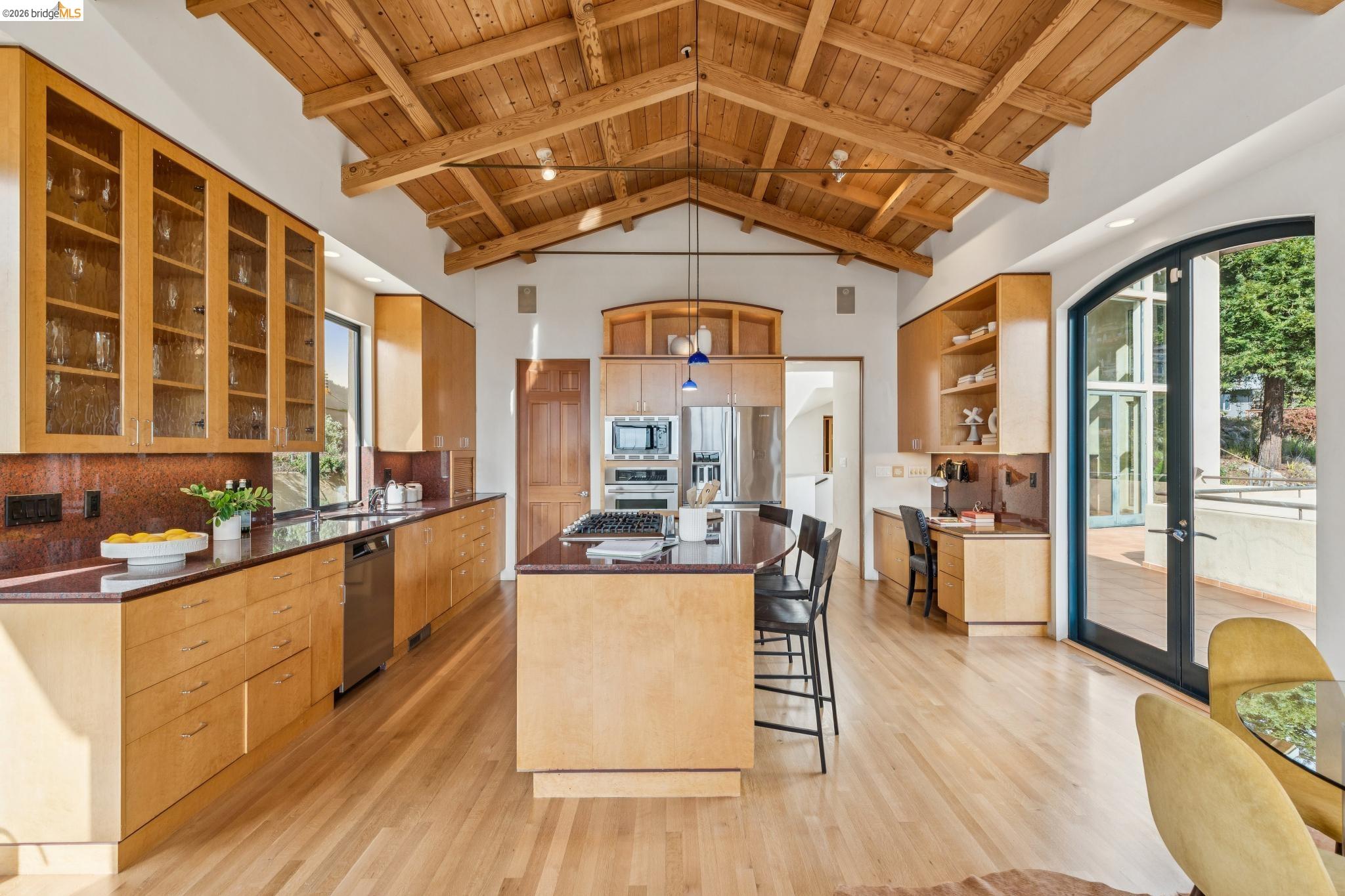 150 Vicente Road Berkeley, CA 94705 - Photo 15 of 54