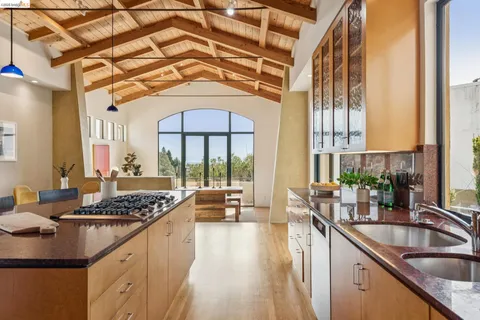 $3,500,000 | 150 Vicente Road, Berkeley, CA 94705