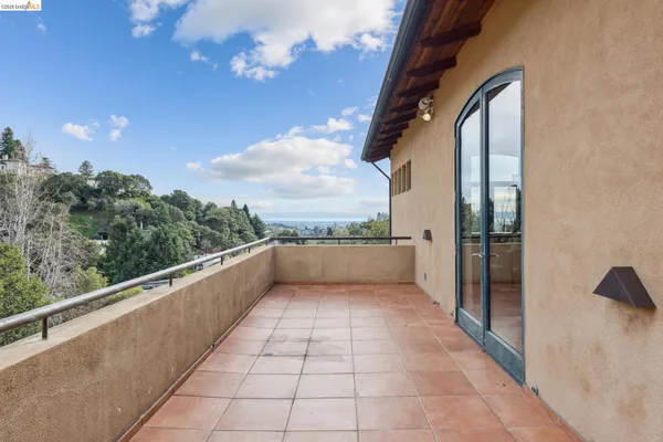 $3,500,000 | 150 Vicente Road, Berkeley, CA 94705