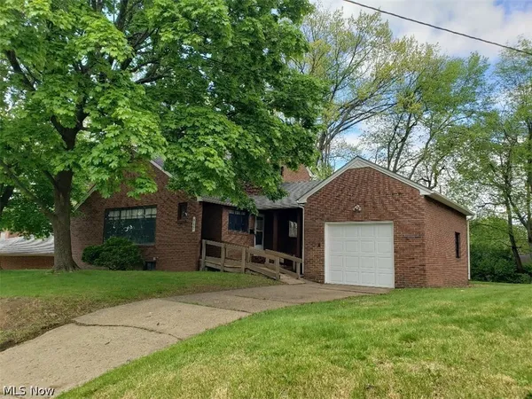 $140,000 | 917 21st Street Northeast, Canton, OH 44714
