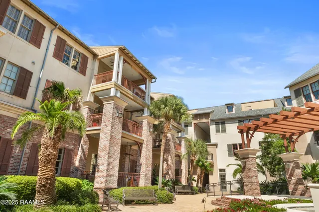 $699,500 | 302 Richland Avenue, Unit 308C, Lafayette, LA 70508
