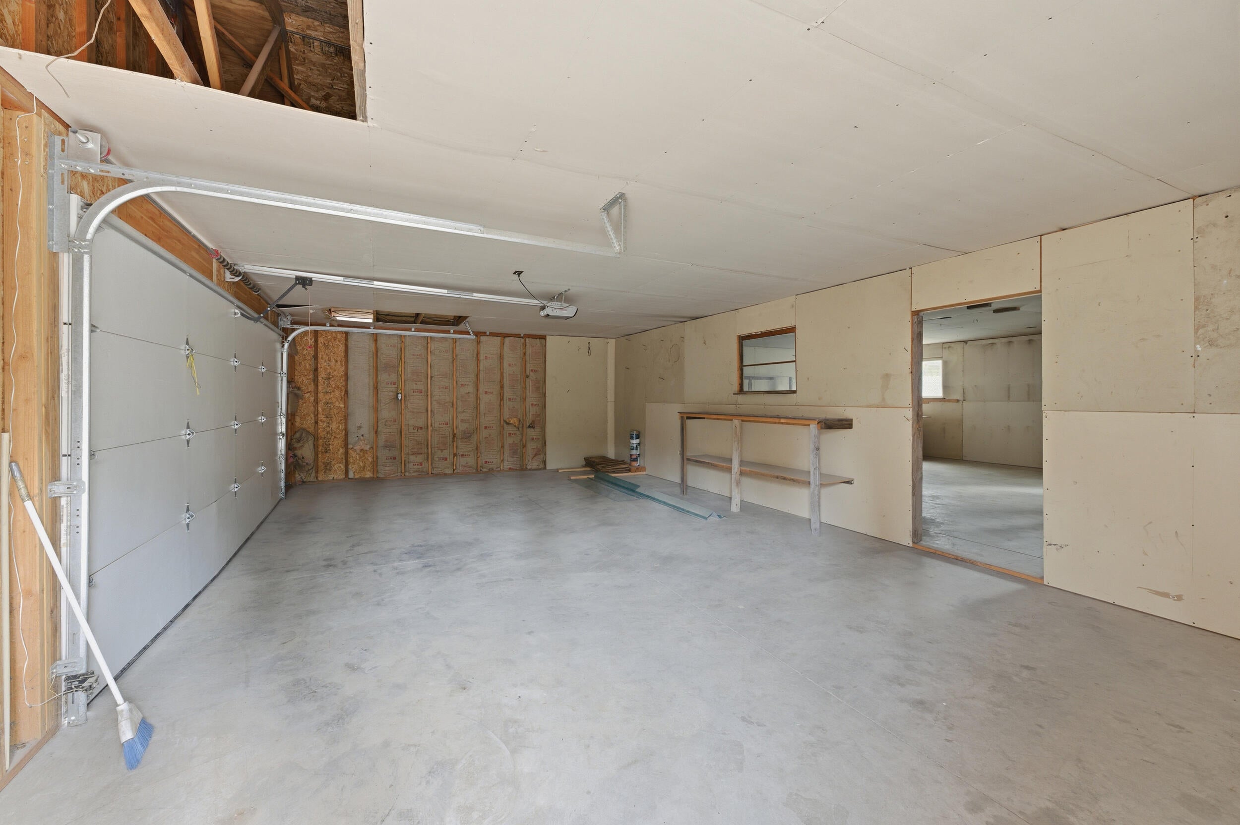 7240 Howard Road La Pine, OR 97739 - Photo 32 of 42 Garage