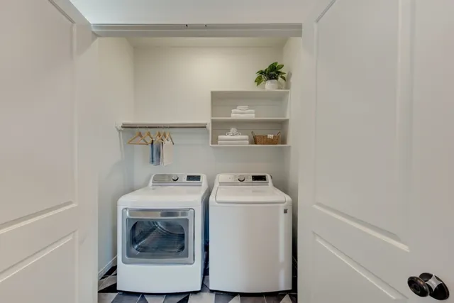 $406,000 | 1526 Ojeman Road, Unit A, Houston, TX 77055