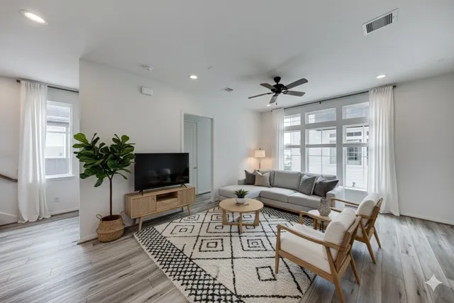 $406,000 | 1526 Ojeman Road, Unit A, Houston, TX 77055