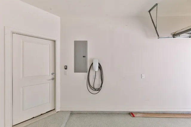 $406,000 | 1526 Ojeman Road, Unit A, Houston, TX 77055