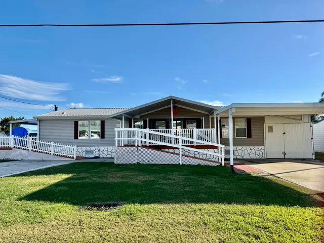 $359,000 | 2132 Southeast 29th Street, Okeechobee, FL 34974