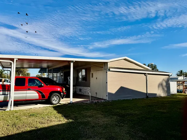 $359,000 | 2132 Southeast 29th Street, Okeechobee, FL 34974