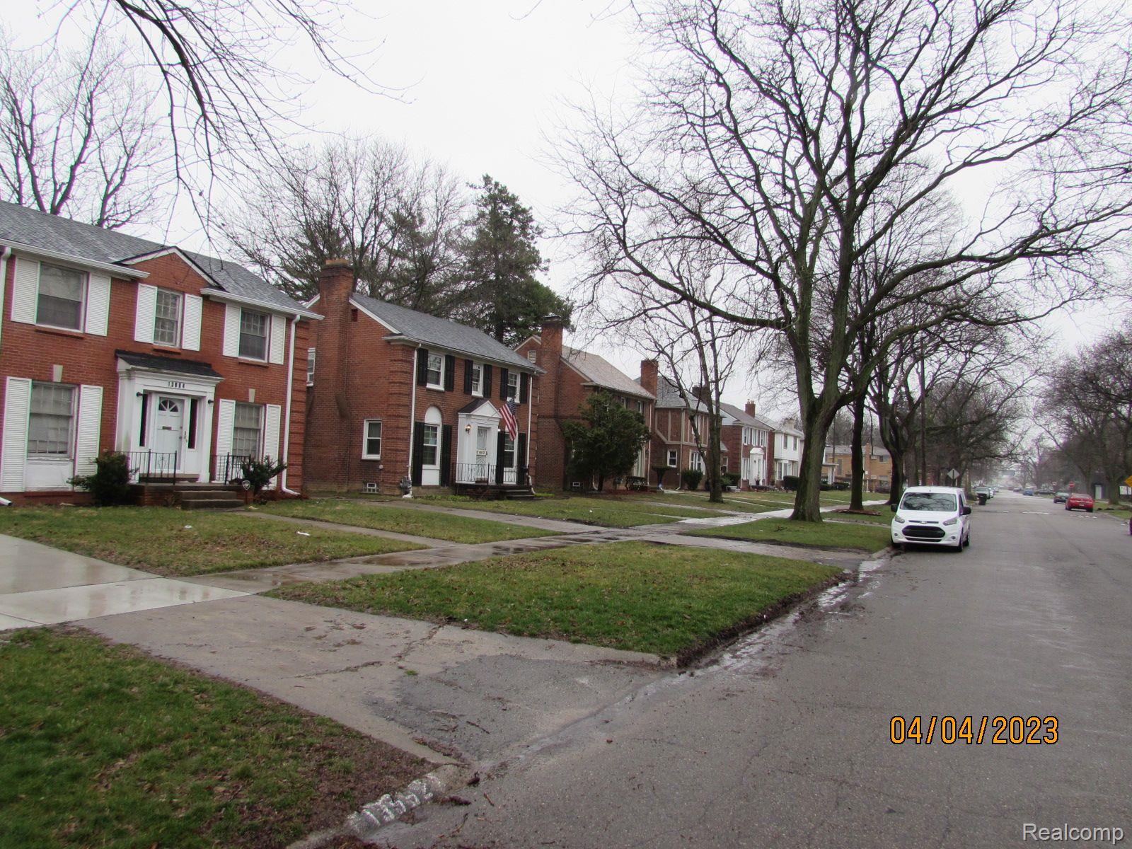 13984 Stahelin Road Detroit, MI 48223 - Photo 4 of 25 Gallery Image 4