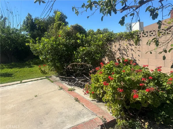 $10,000 | 3025 East Hillcrest Avenue, Orange, CA 92867
