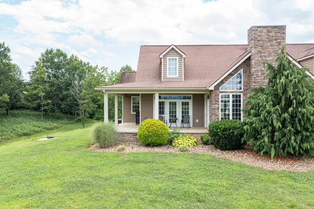 $812,500 | 2311 Blacksburg Road, Fincastle, VA 24090