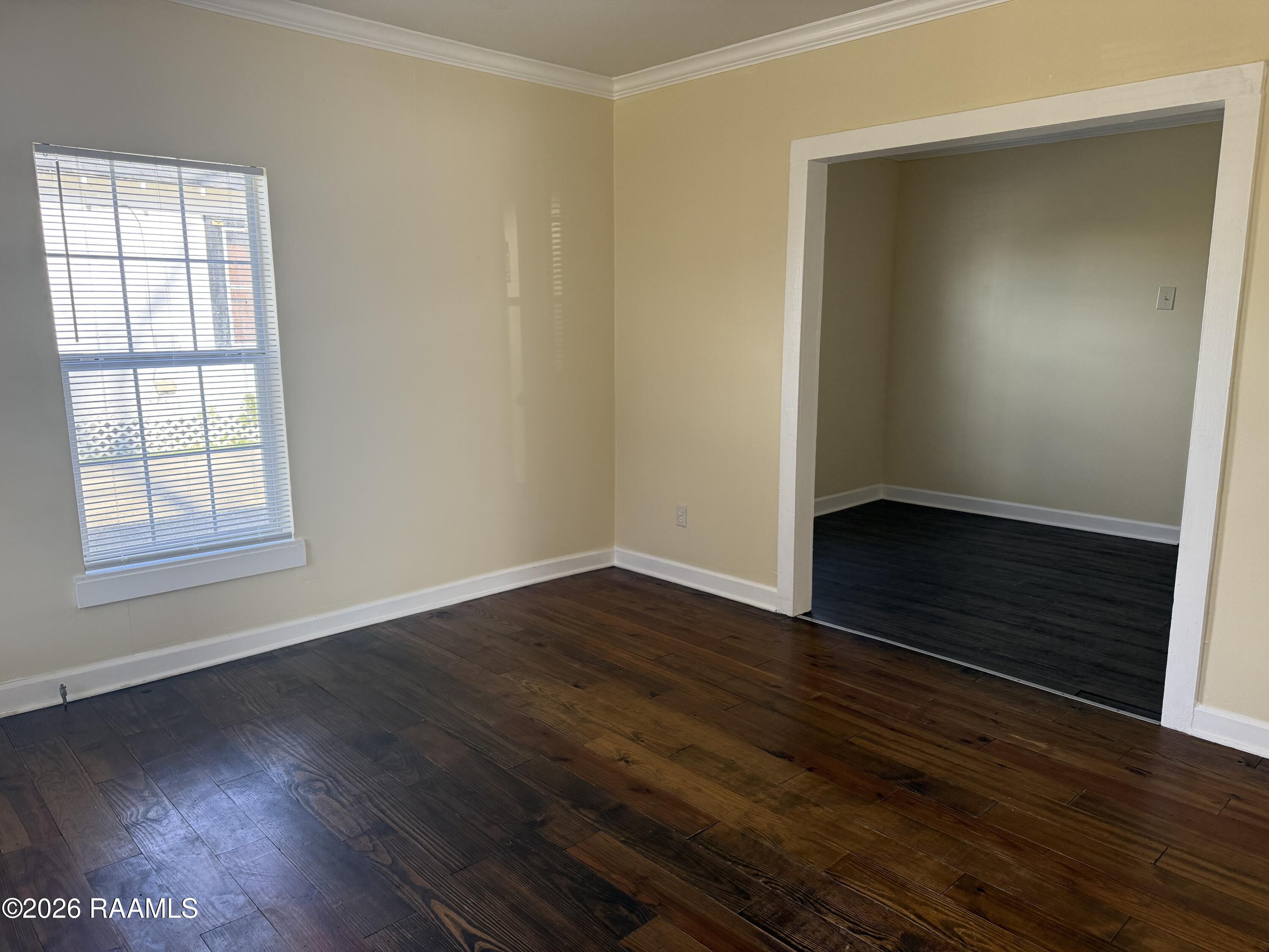 304 Marne Street Lafayette, LA 70501 - Photo 4 of 15 IMG_4455