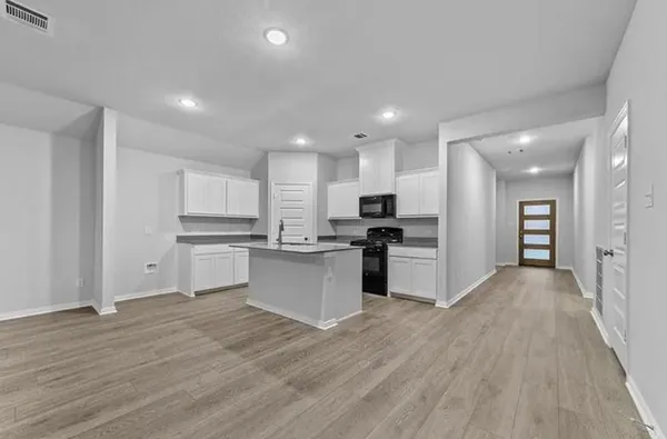 $2,800 | 3509 Foxhound Lane, Denton, TX 76208