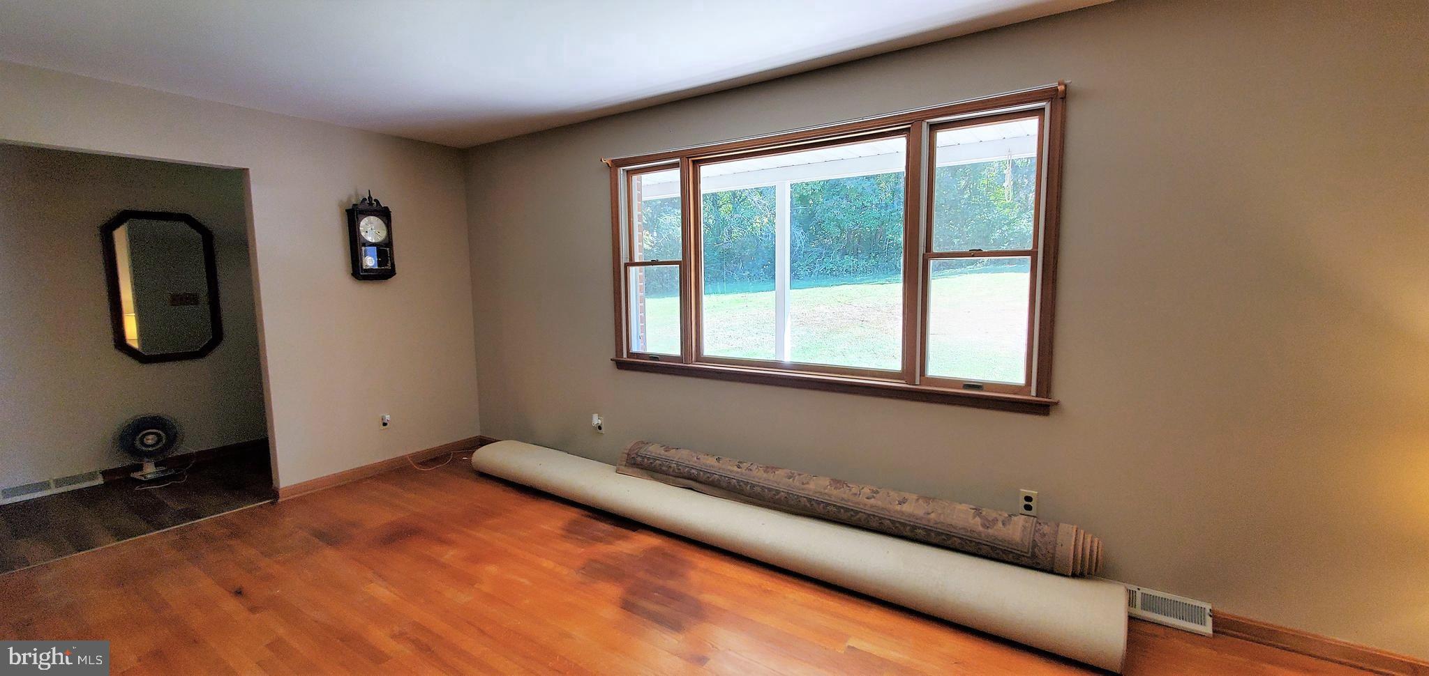 14104 Baldwin Mill Road Baldwin, MD 21013 - Photo 13 of 36 Gallery Image 13