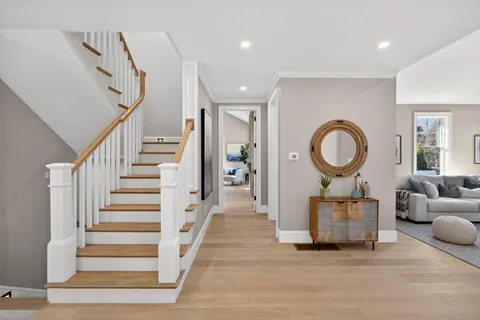 $3,695,000 | 83 Old Mail Road, North Chatham, MA 02650